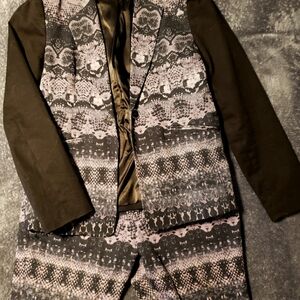 "Newport News" Pant Suit, Lavender/Black, size 12